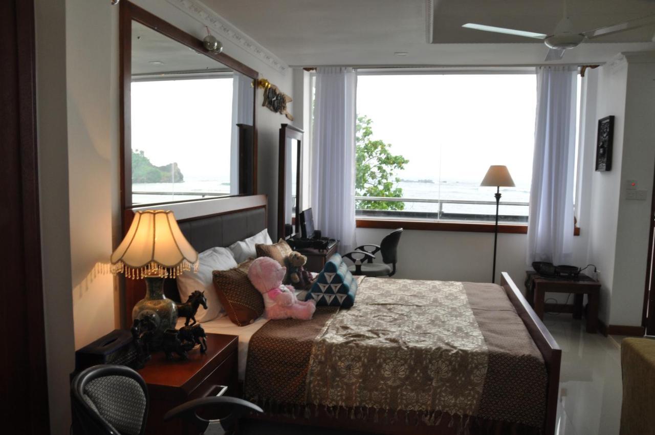 Goviyapana Beach Hotel Ahangama Kültér fotó