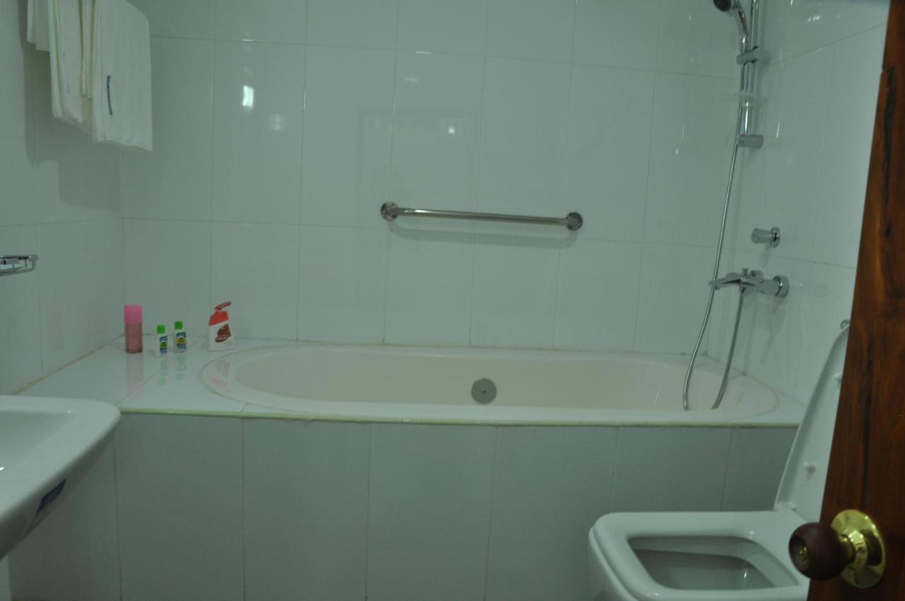 Goviyapana Beach Hotel Ahangama Kültér fotó