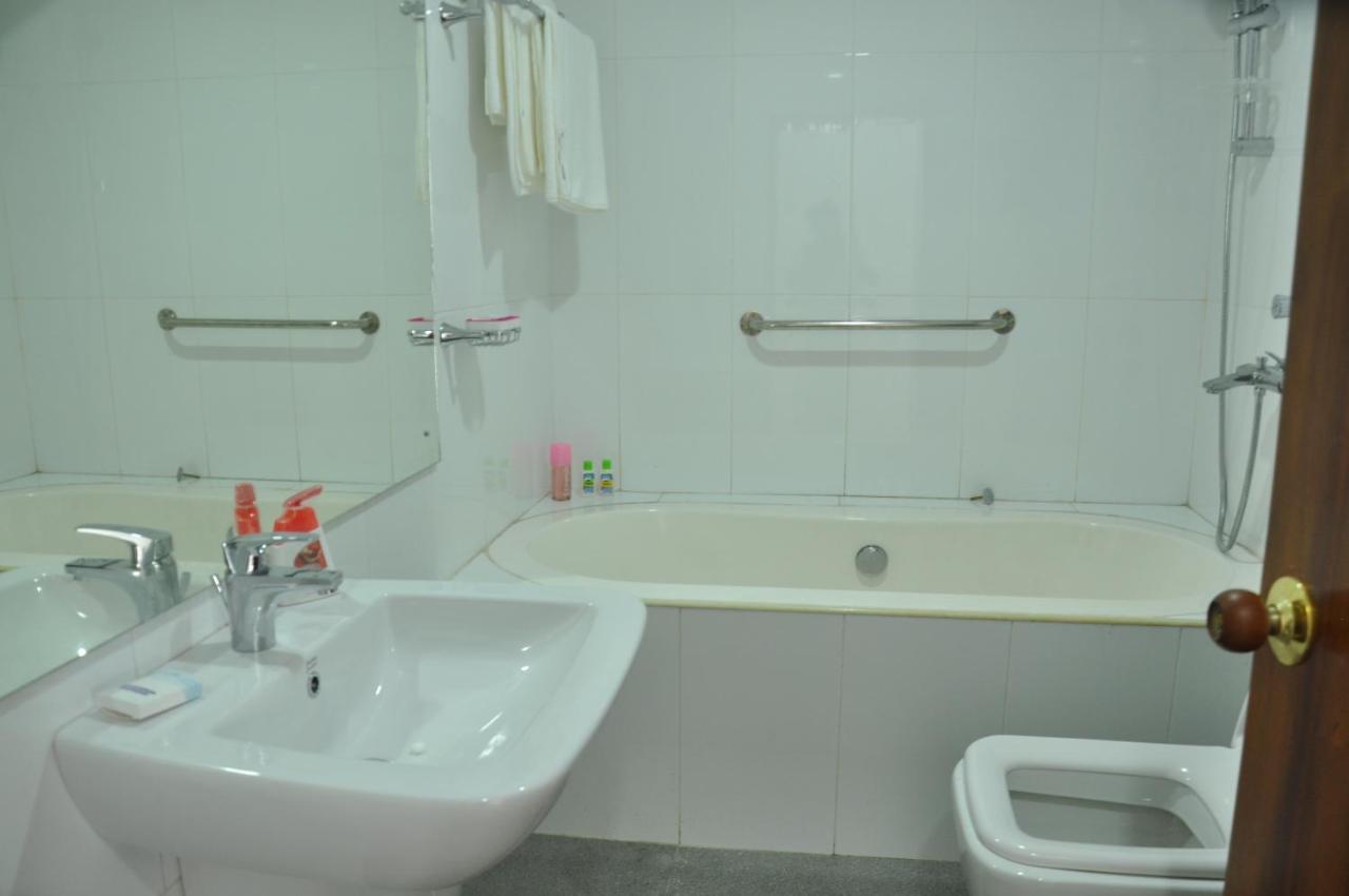 Goviyapana Beach Hotel Ahangama Kültér fotó